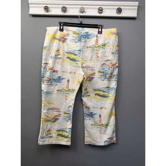 Natural Reflections Cropped‎ pants Womens 16 Beach scene White coastal pockets - Picture 2 of 7